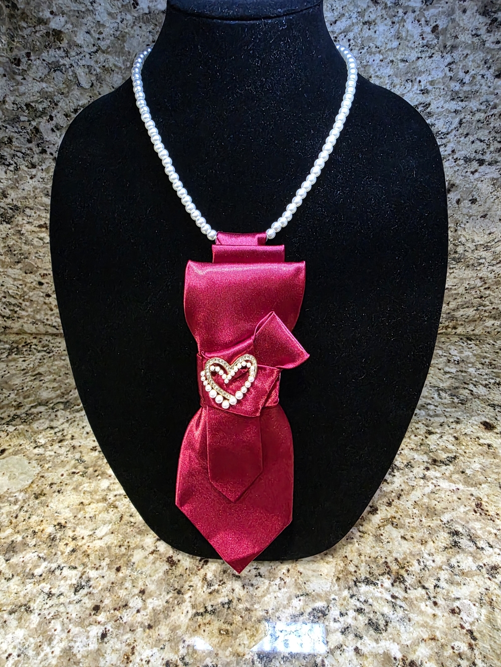 Tie Necklace | Red Satin